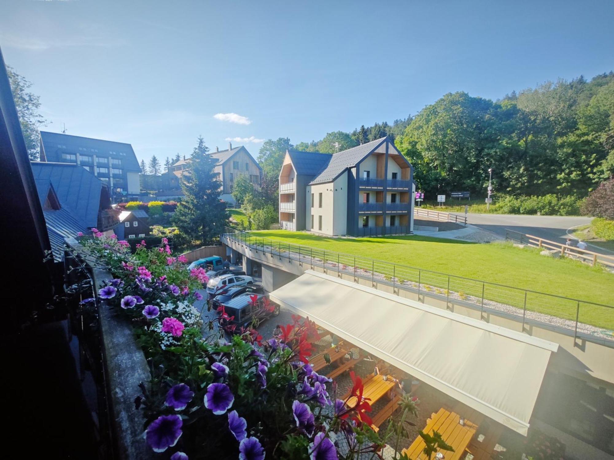Apartmany Jarmilka S Privatnim Wellness Bedřichov Exteriör bild