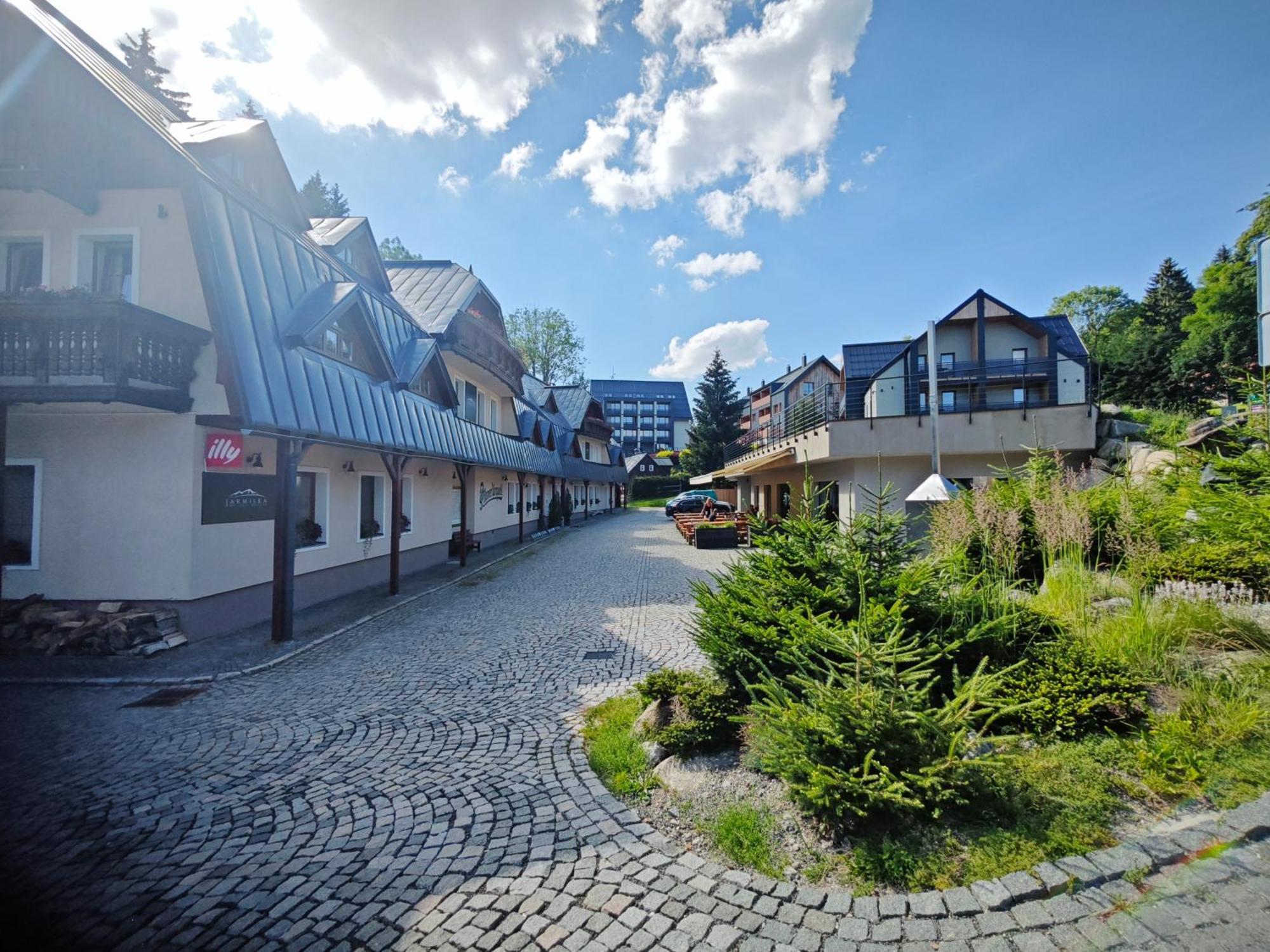 Apartmany Jarmilka S Privatnim Wellness Bedřichov Exteriör bild
